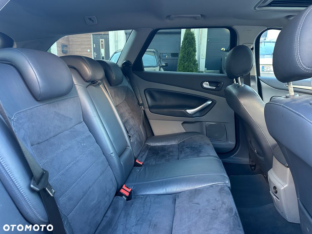 Ford Mondeo 2.2 TDCi Titanium S - 16