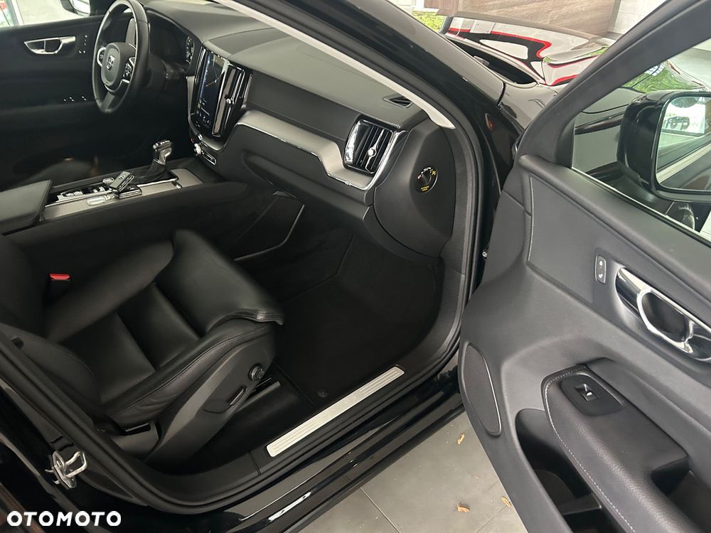 Volvo XC 60 D3 Geartronic Momentum - 30