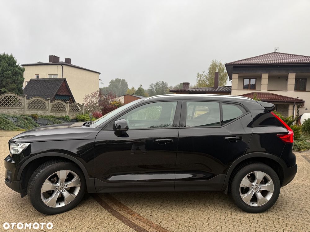 Volvo XC 40 T3 Geartronic Momentum Pro - 7