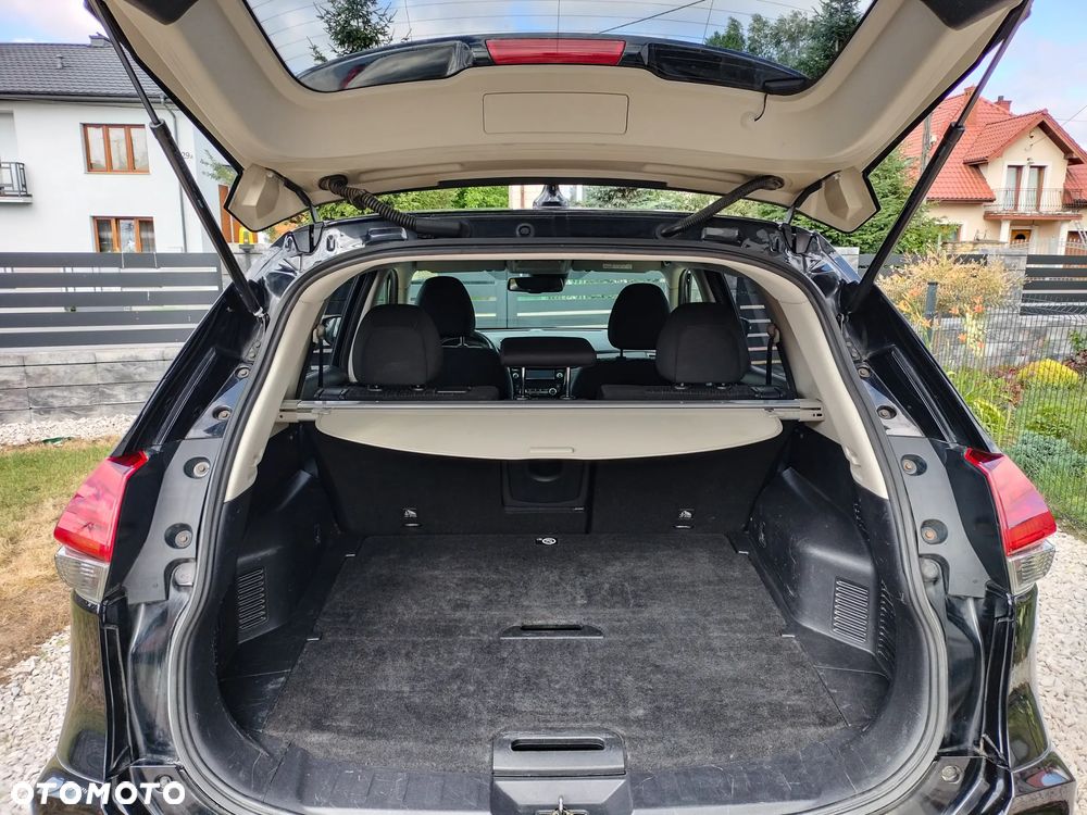 Nissan X-Trail 1.6 DCi N-Vision - 25