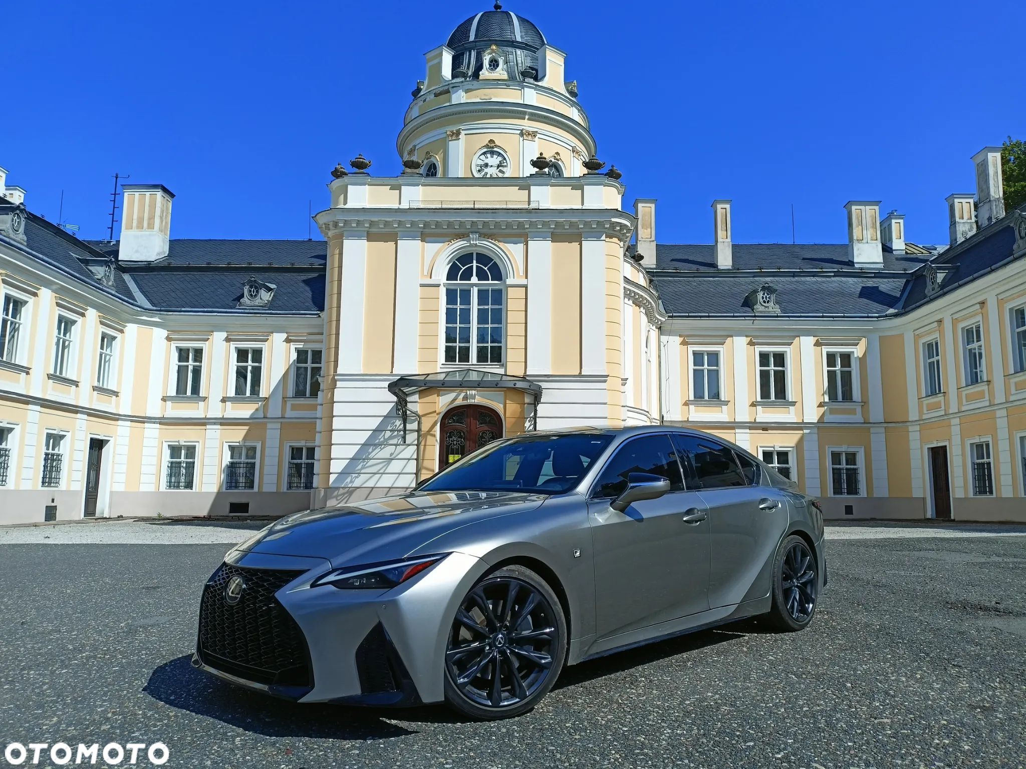 Lexus IS - 21