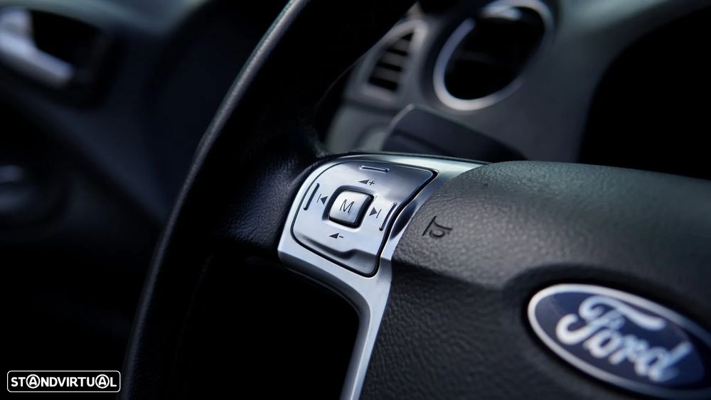 Ford Galaxy 2.0 TDCi Titanium - 26