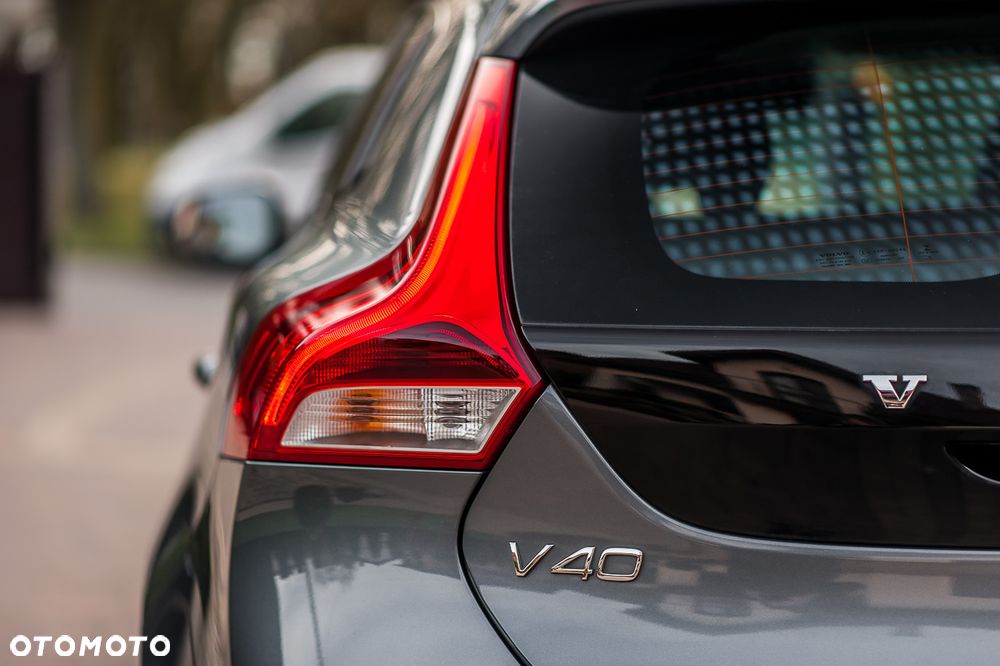 Volvo V40 - 9