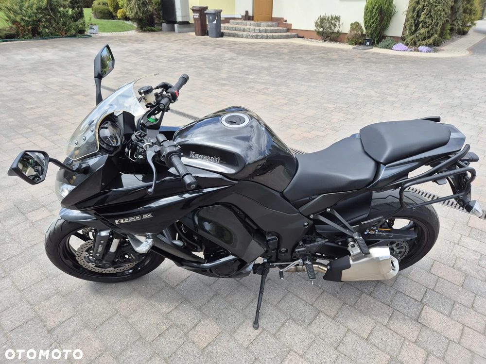 Kawasaki Ninja 1000 SX - 12