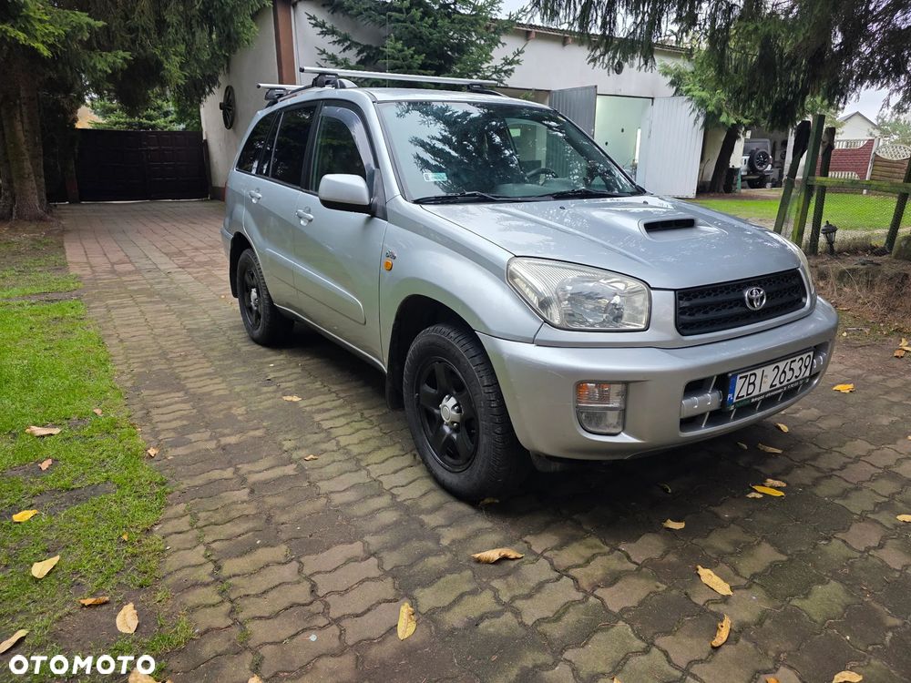 Toyota RAV4 - 2