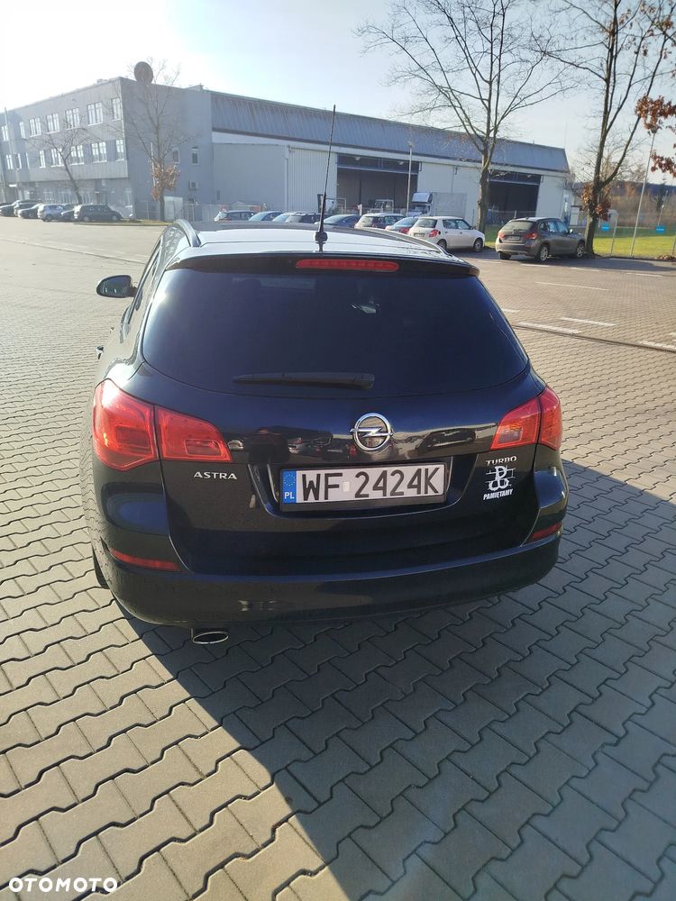 Opel Astra - 4