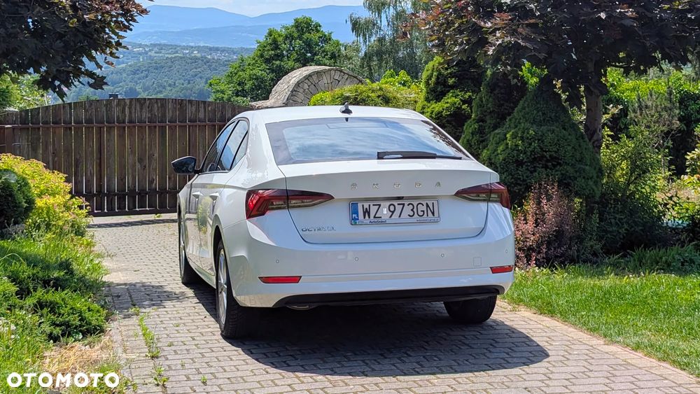 Skoda Octavia 2.0 TDI Ambition - 9