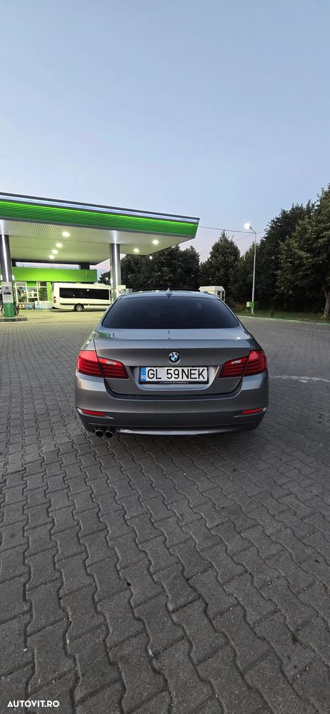 BMW Seria 5 520d xDrive AT - 5