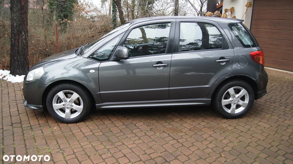 Suzuki SX4 1.6 VVT 4x2 City - 10