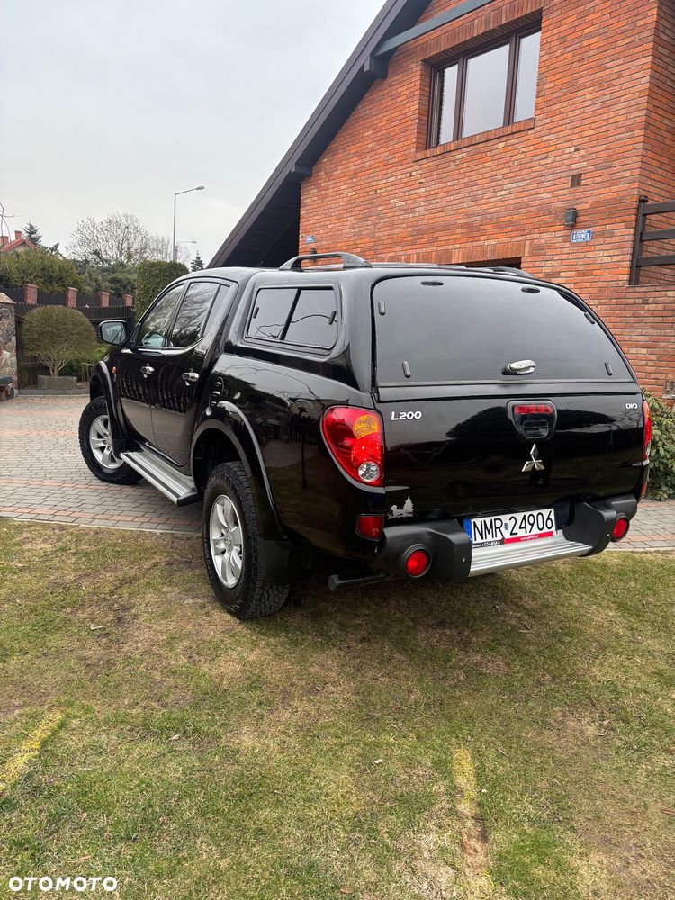Mitsubishi L200 2.5 DID DAKAR EDITION MT - 9