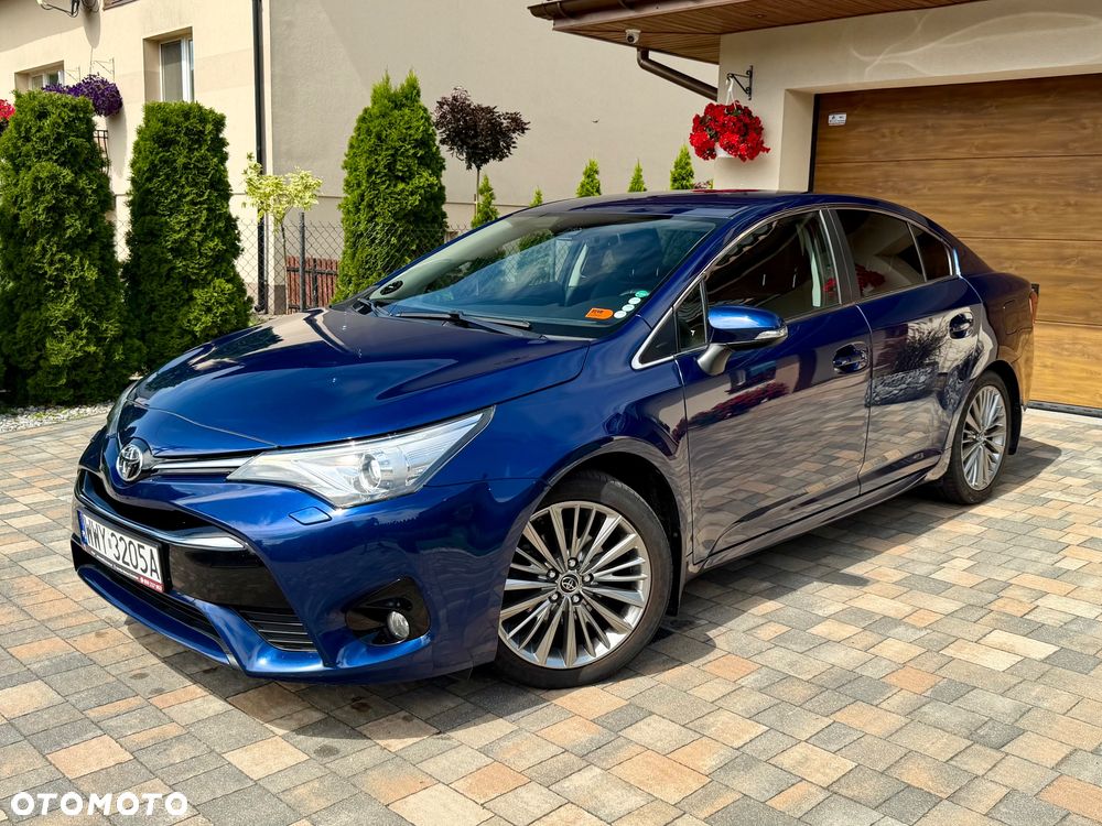 Toyota Avensis 1.8 Prestige - 1
