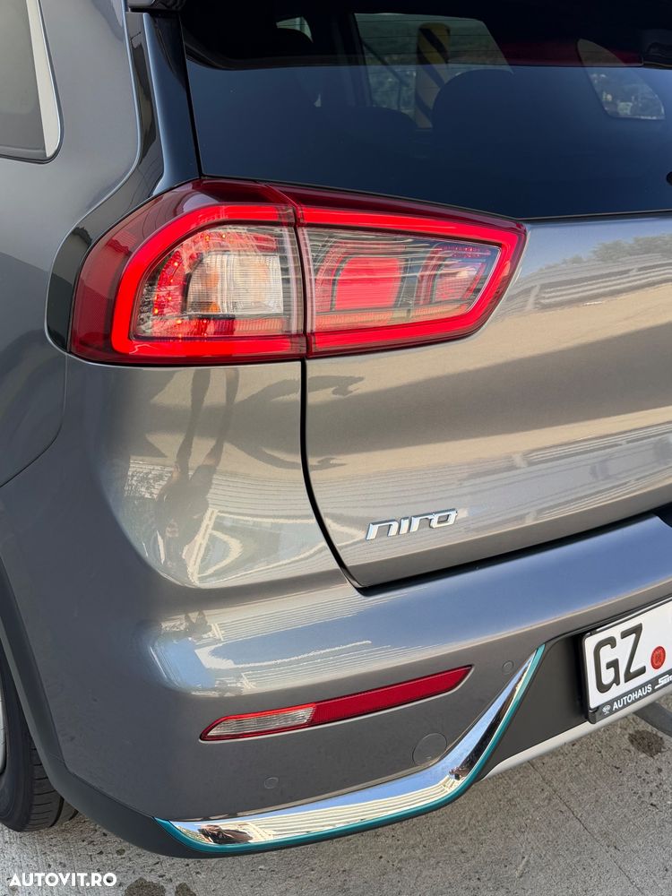 Kia Niro 1.6 GDI PHEV 2WD Aut. Spirit - 23