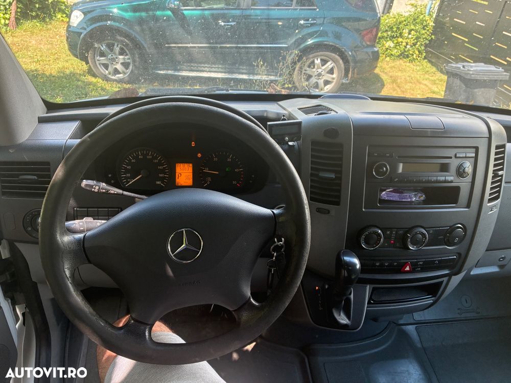 Mercedes-Benz Sprinter - 7