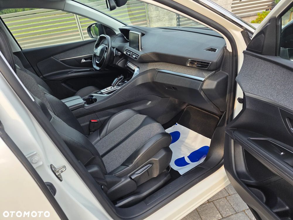 Peugeot 3008 PureTech 130 Stop & Start EAT6 Allure - 12
