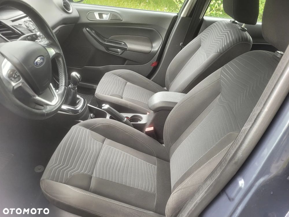 Ford Fiesta 1.0 EcoBoost STart-Stop Titanium - 6