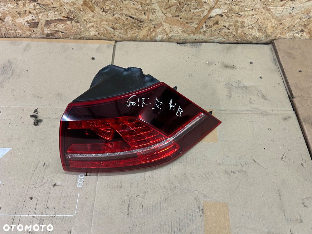 Volkswagen Golf VII lampa prawy tył led 5G0945208 hatchback - 1