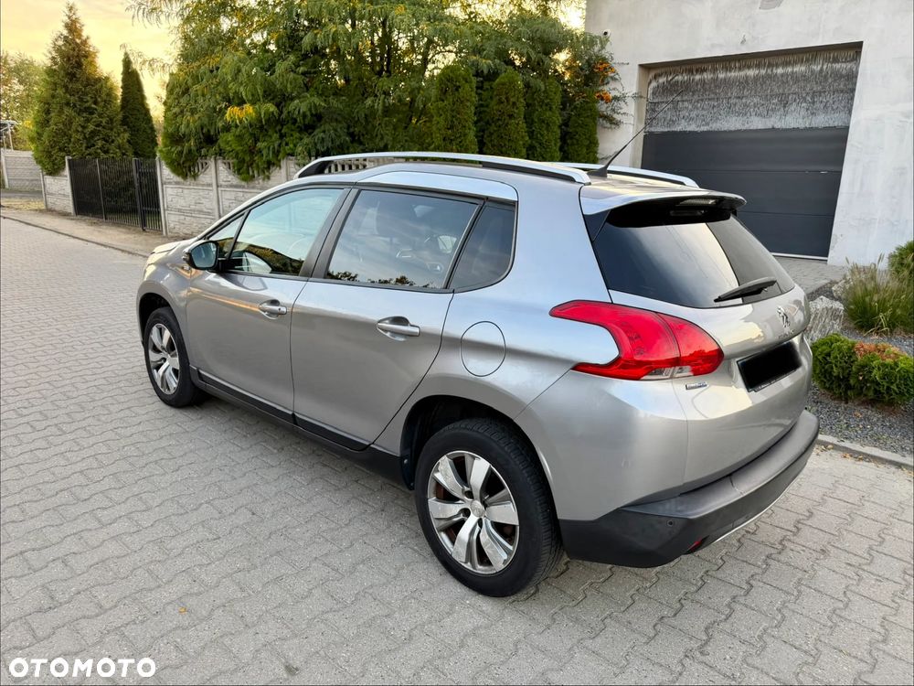 Peugeot 2008 - 7