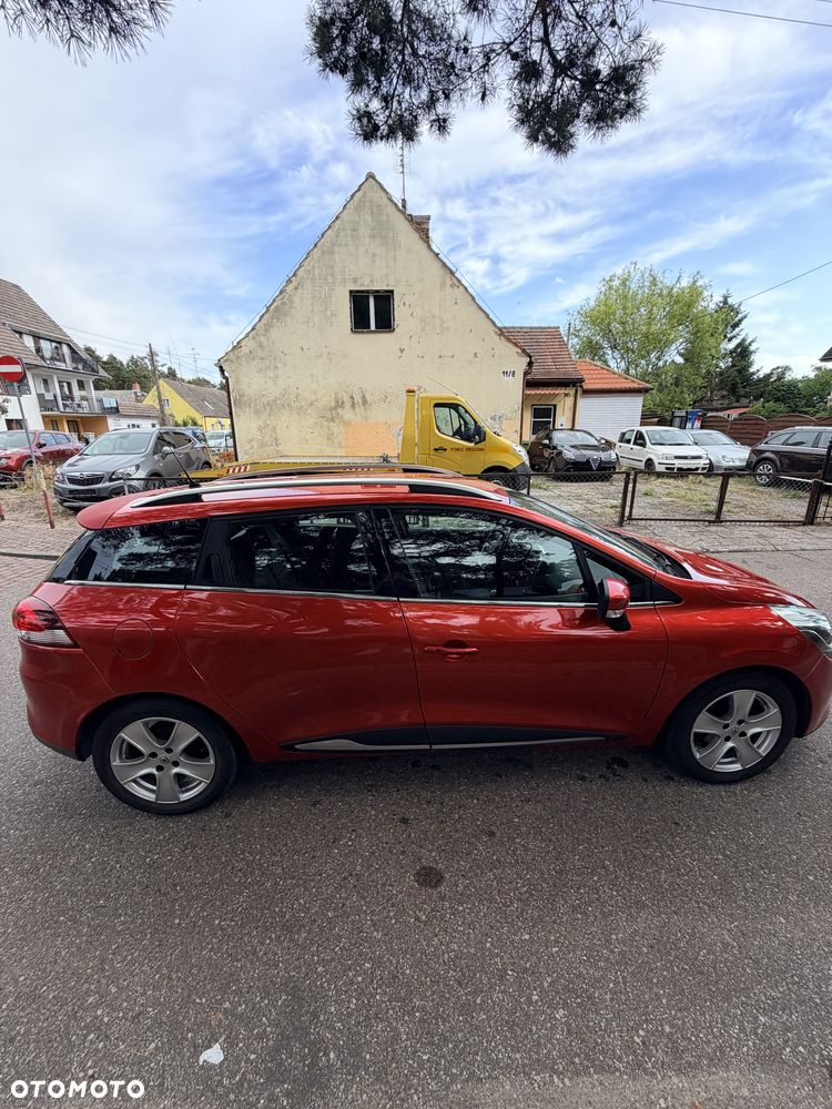 Renault Clio - 7
