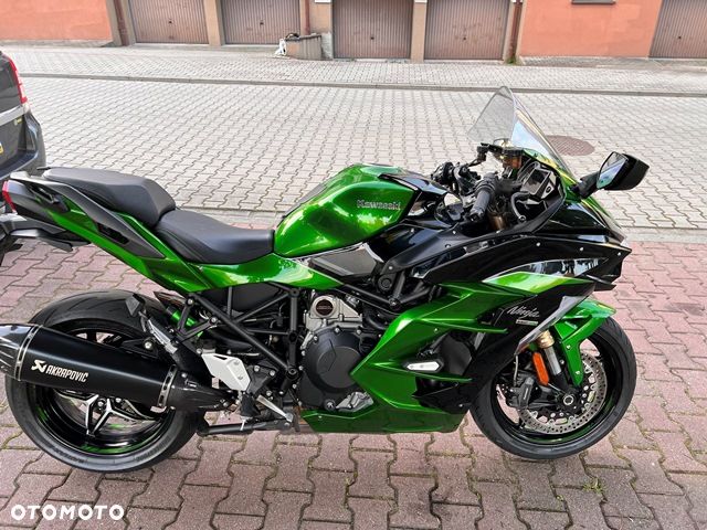 Kawasaki Ninja H2 SX - 2
