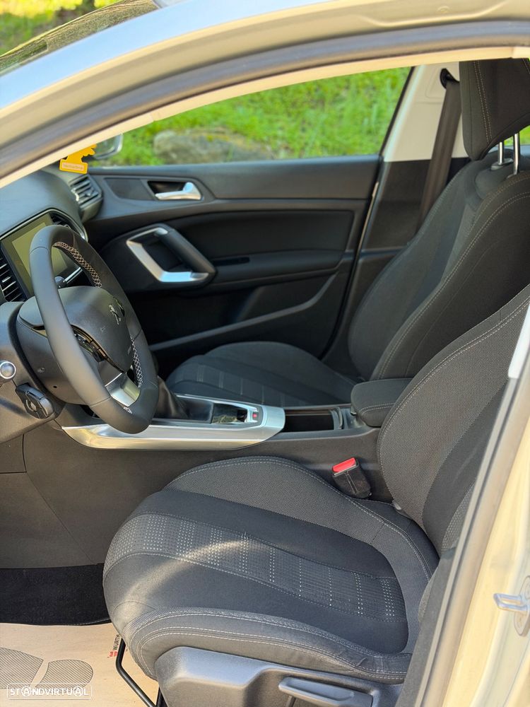 Peugeot 308 PureTech 110 Stop & Start Allure - 8