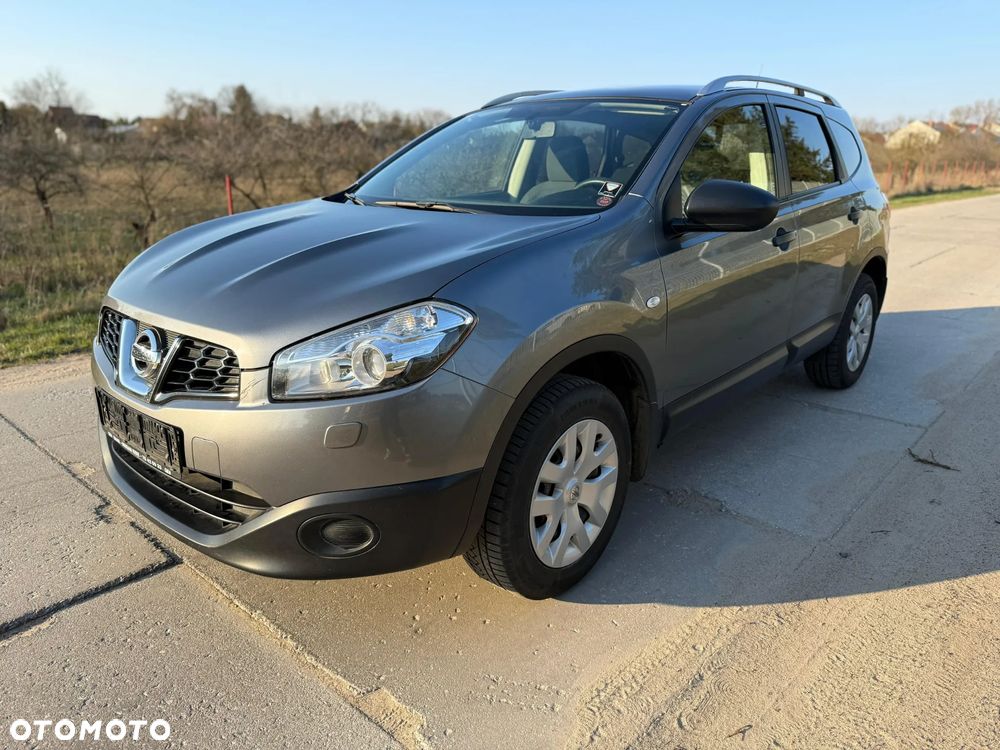 Nissan Qashqai+2 - 1