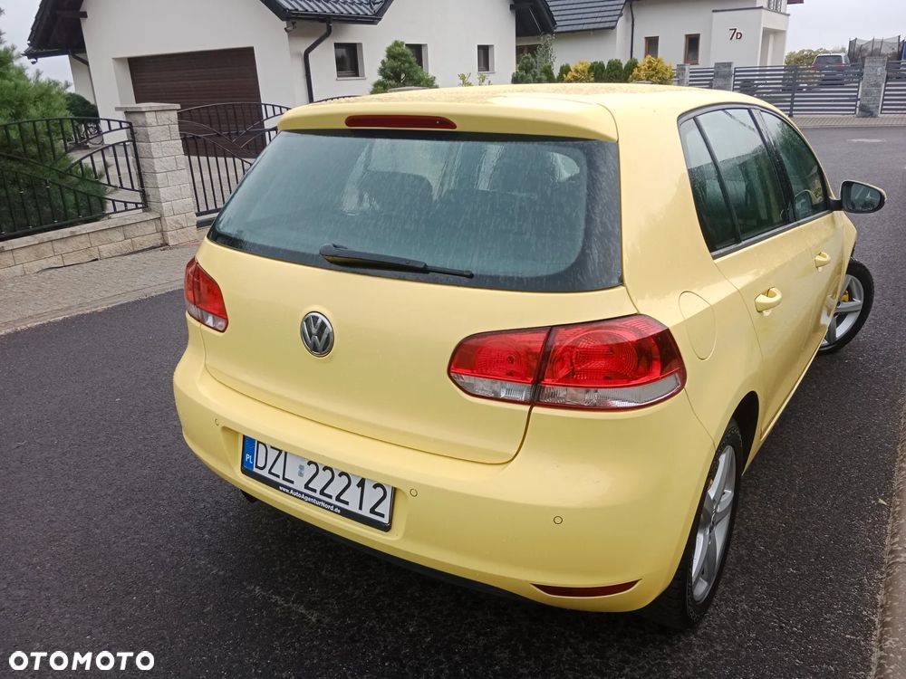 Volkswagen Golf VI 1.6 TDI Trendline - 3