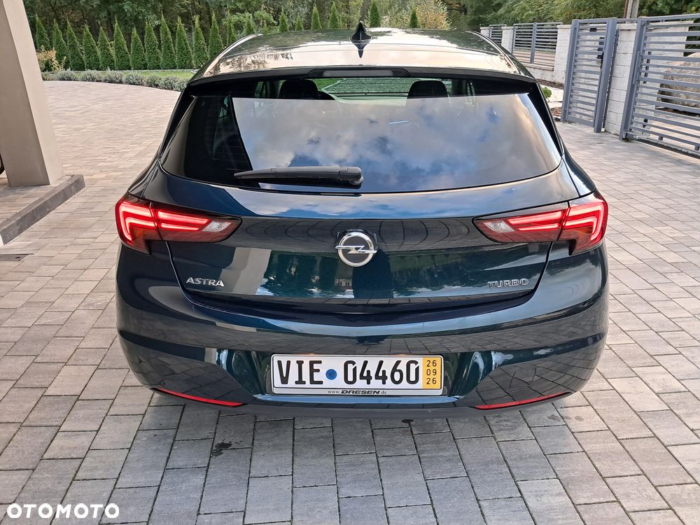 Opel Astra 1.4 T Dynamic S&S - 11