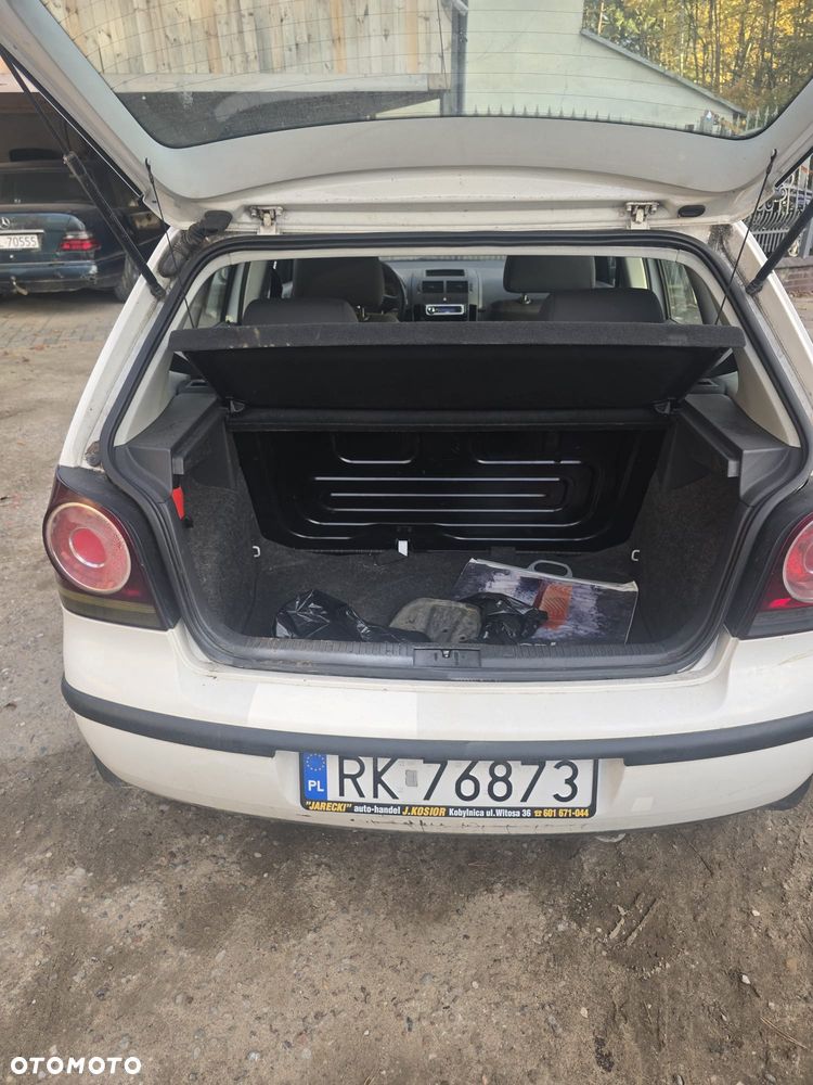 Volkswagen Polo - 6