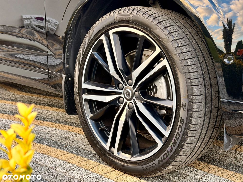 Volvo XC 60 - 8
