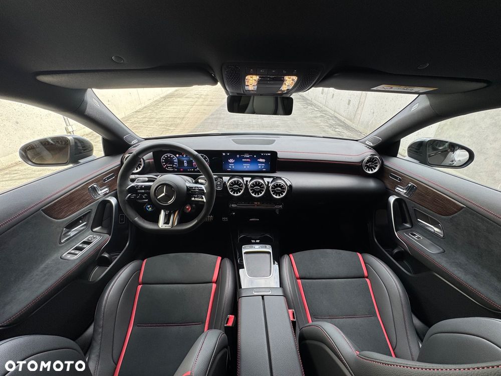 Mercedes-Benz CLA AMG 45 S 4-Matic+ 8G-DCT - 10