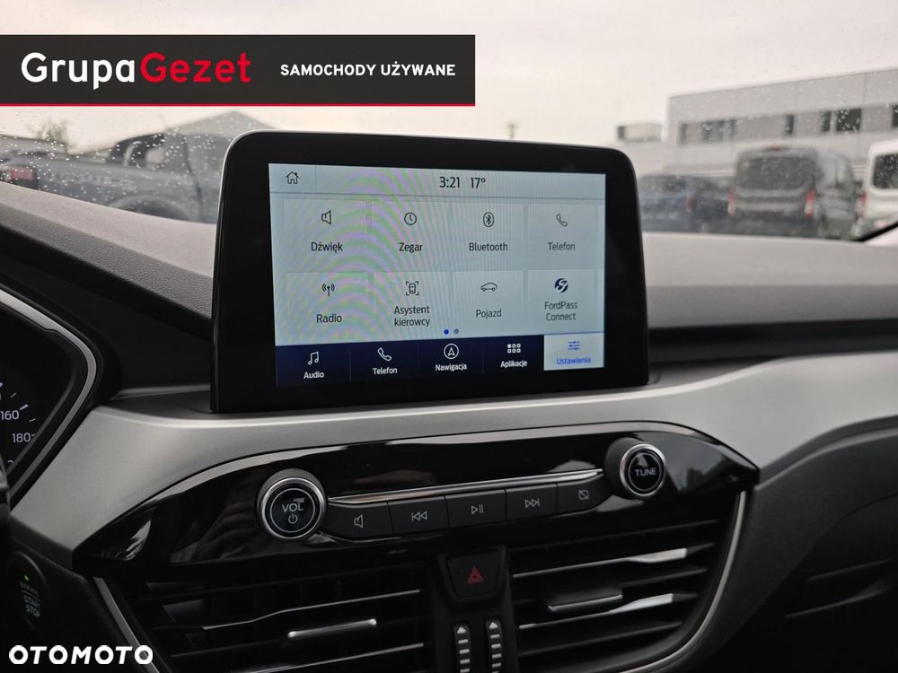 Ford Kuga - 19