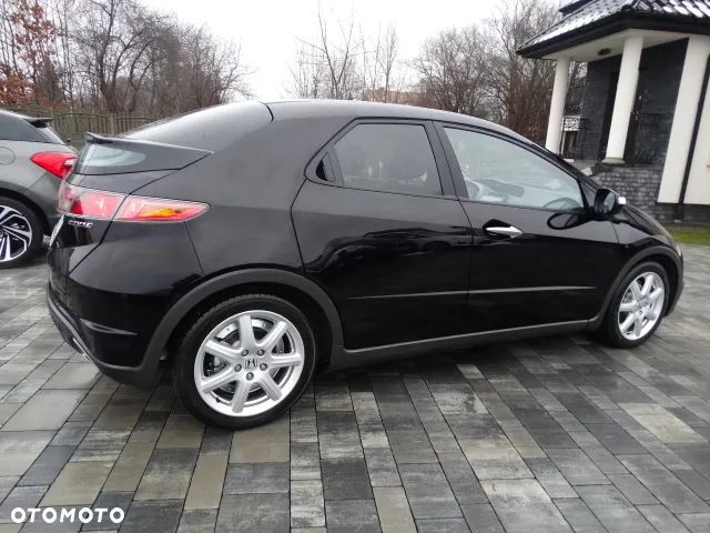Honda Civic 1.8i-VTEC i-SHIFT Executive - 13