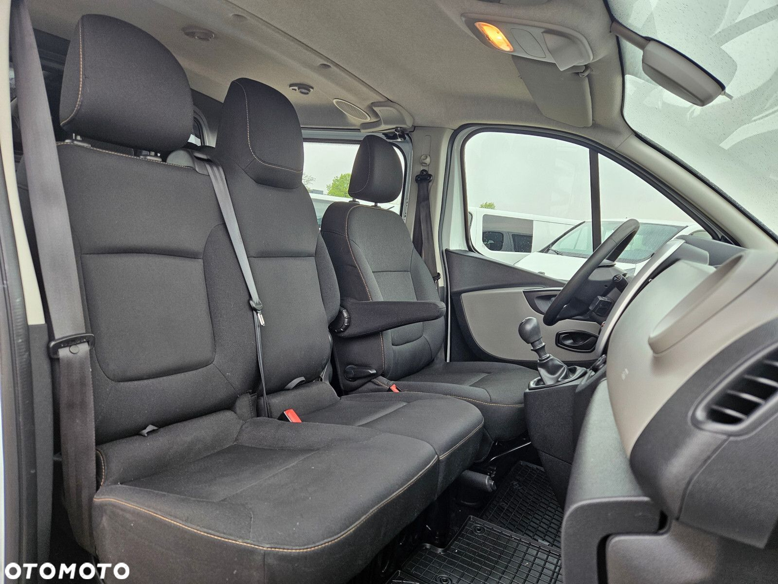 Renault Trafic Long *64900zł NETTO* Brygadówka 6 osób 1,6 dCi/125KM - 28