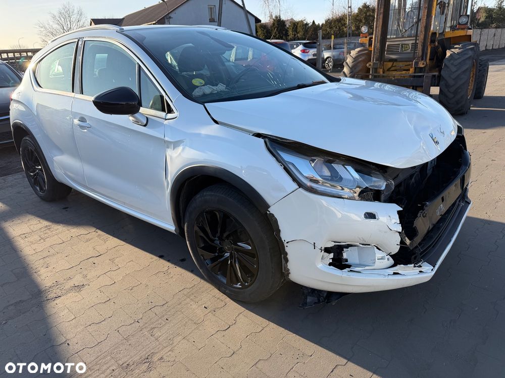 DS Automobiles DS 4 Crossback - 3