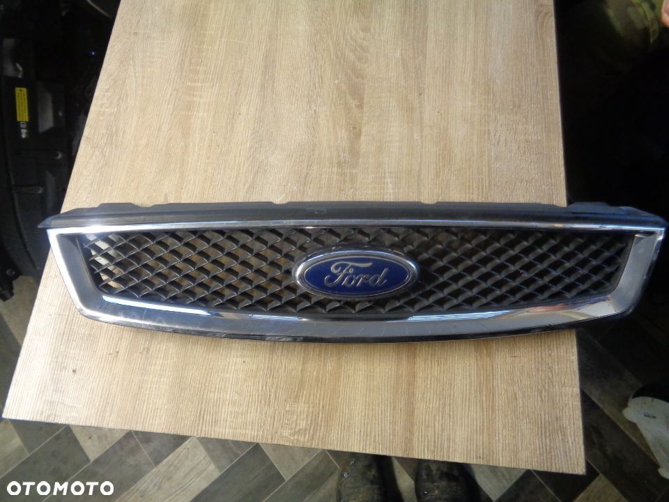 FORD FOCUS MK2 GRILL - 1