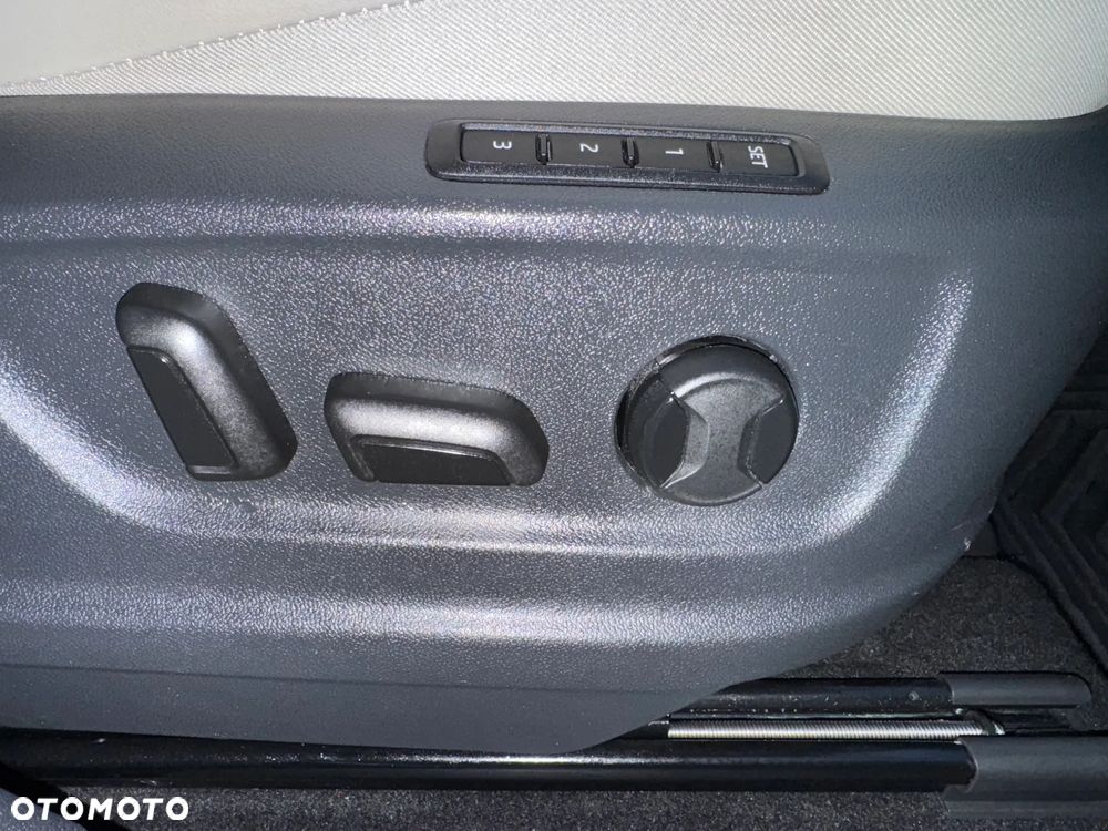 Skoda Kodiaq 2.0 TSI 4x4 L&K DSG - 29