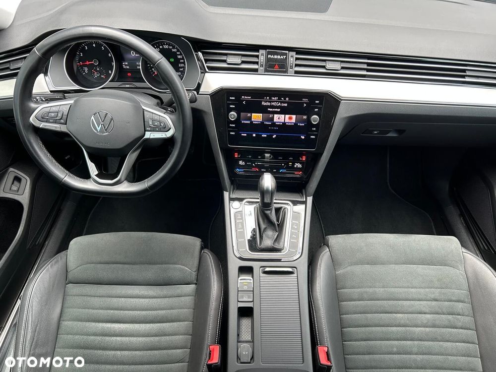 Volkswagen Passat 1.5 TSI EVO Elegance DSG - 5