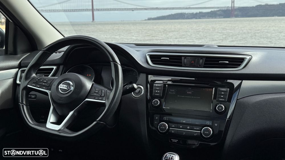 Nissan Qashqai 1.5 dCi N-Connecta - 28