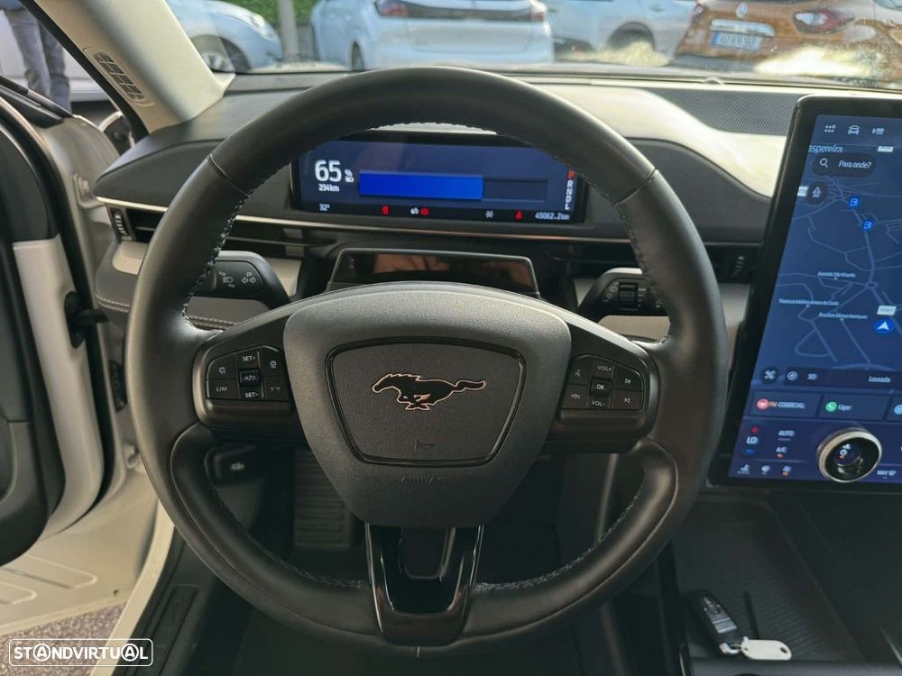Ford Mustang Mach-E 75.7 kWh Base - 13