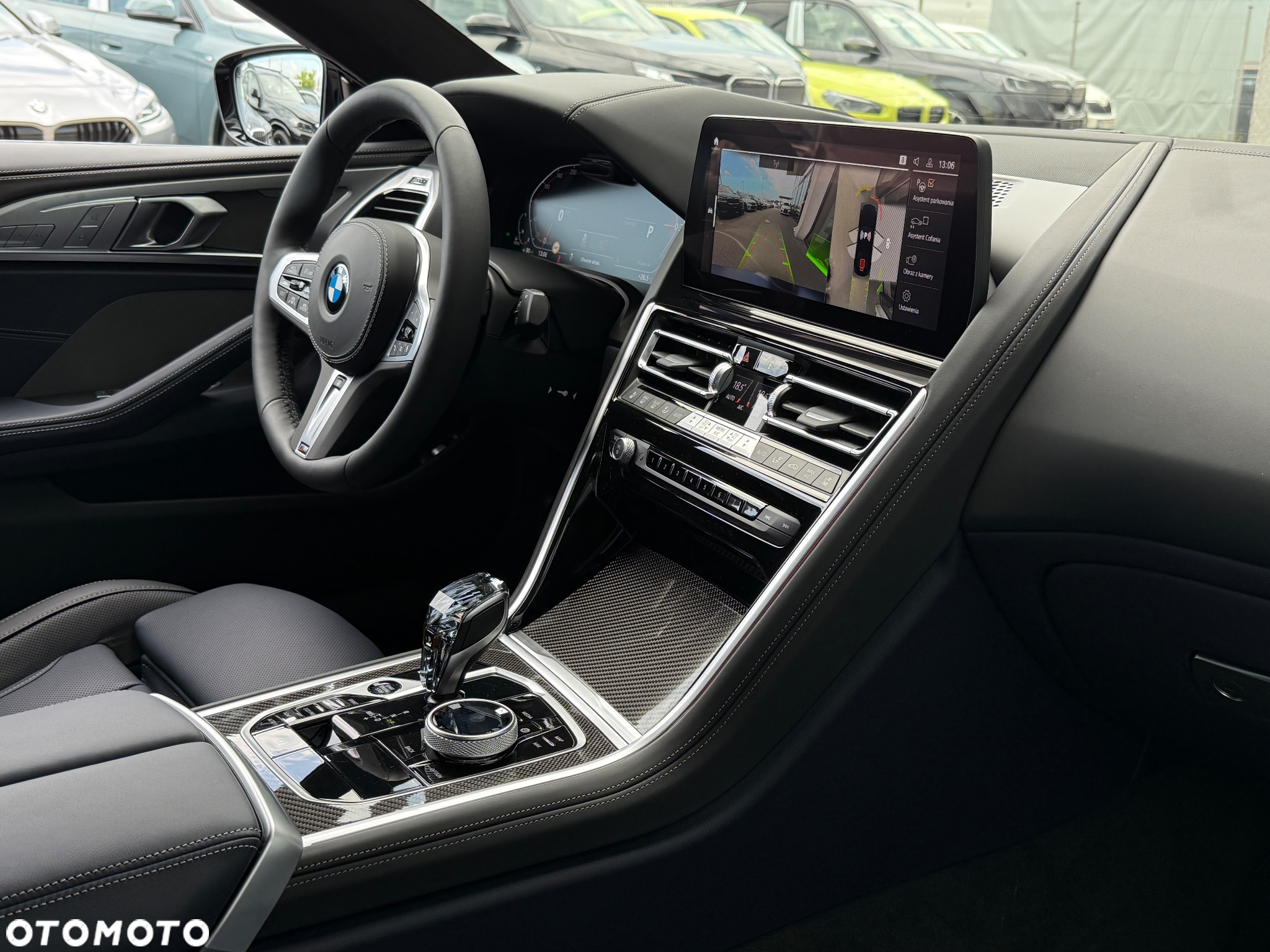 BMW Seria 8 - 34