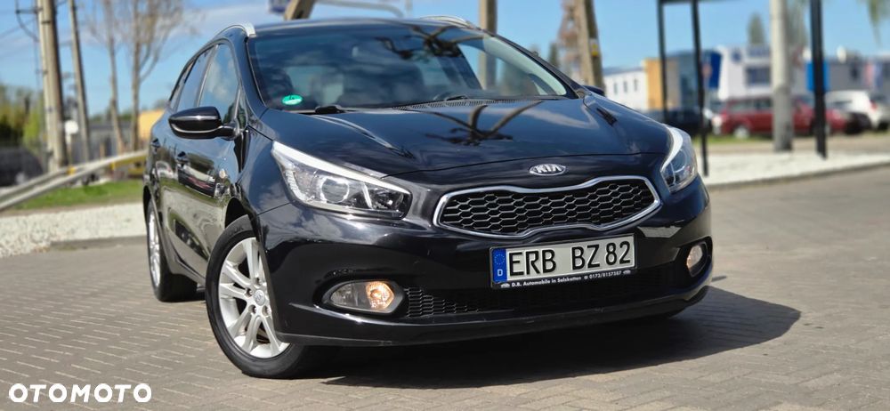 Kia Ceed 1.4 CVVT Dream-Team Edition - 2