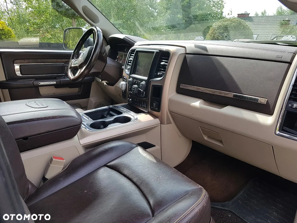 Dodge RAM 1500 5.7 4x4 - 15