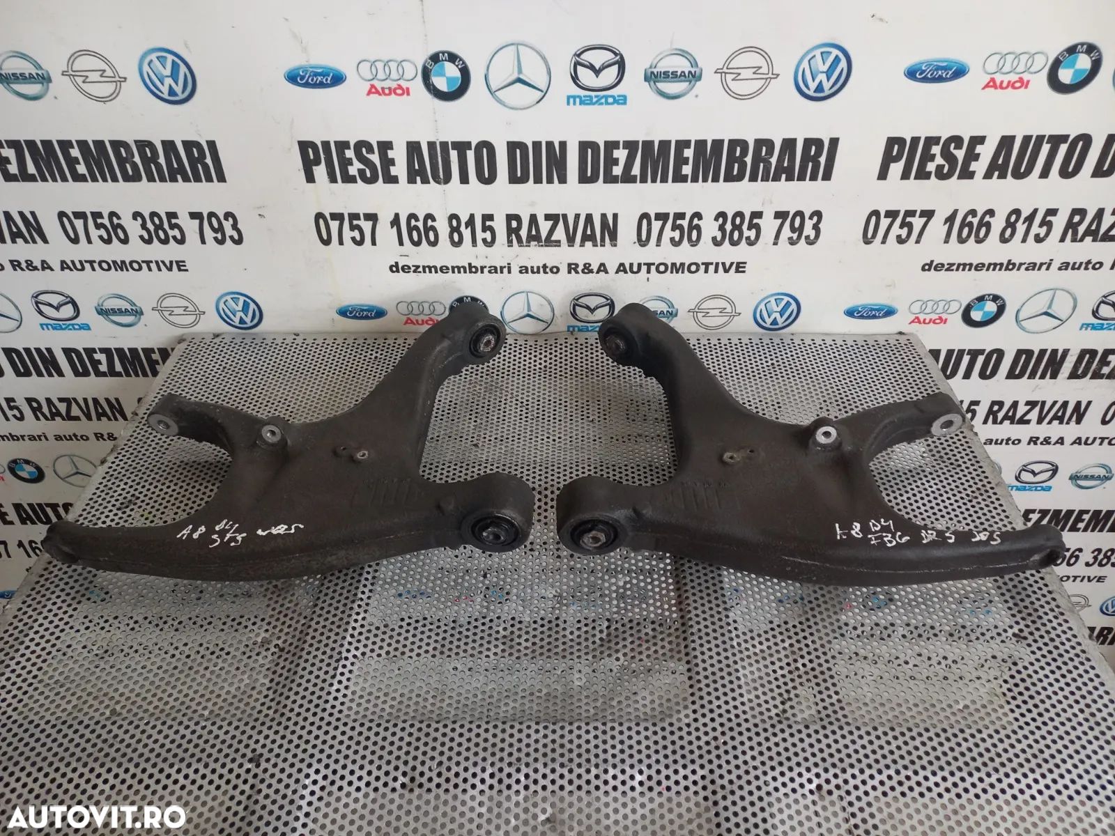 Brate Brat Stanga Dreapta Punte Spate Audi A8 4H D4 An 2010-2011-2012-2013-2014-2015-2016-2017 Dezmembrez Audi A8 4H D4 3.0 Tdi Quattro Motor CDT Cutie MXU Volan Stanga - Dezmembrari Arad - 1