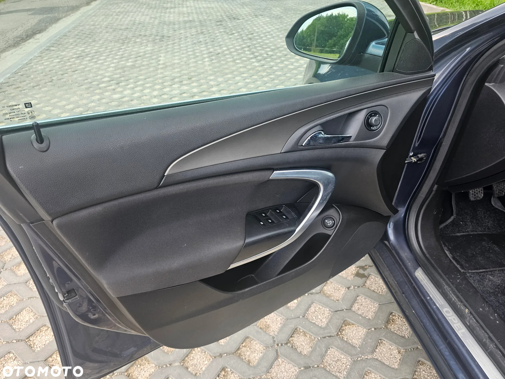 Opel Insignia - 10