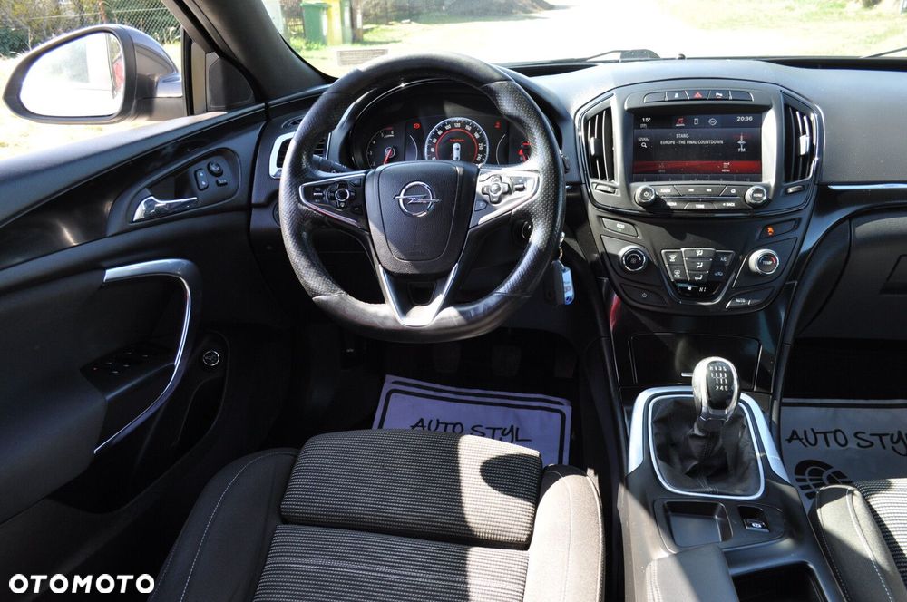 Opel Insignia 2015