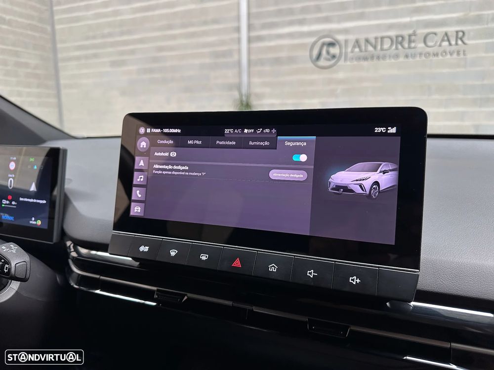 MG MG4 77 kWh Extended Range Luxury - 33