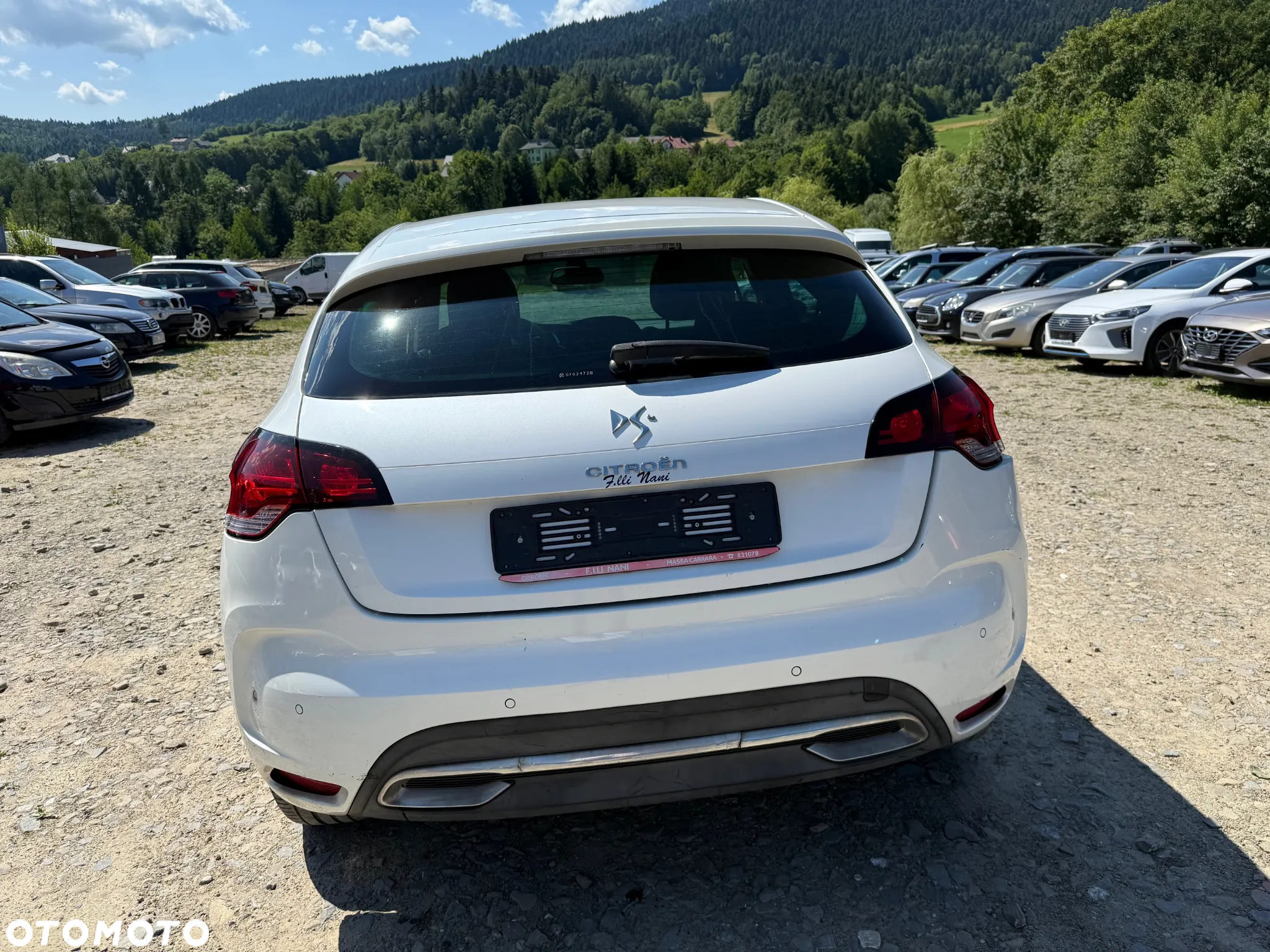 Citroën DS4 e-HDi 115 SoChic - 6