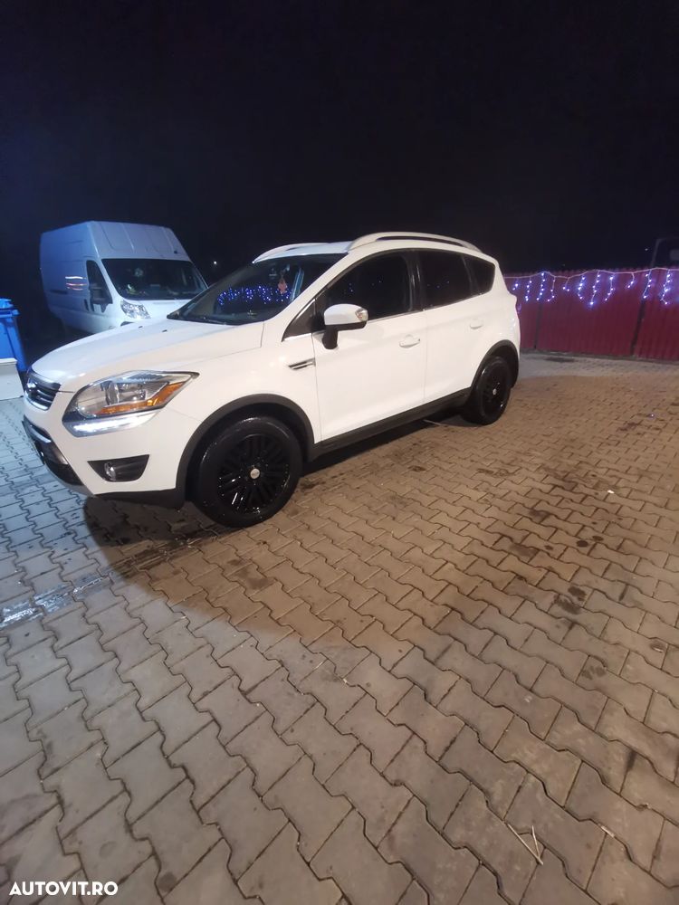 Ford Kuga 2.0 TDCi 4WD Powershift Individual - 12