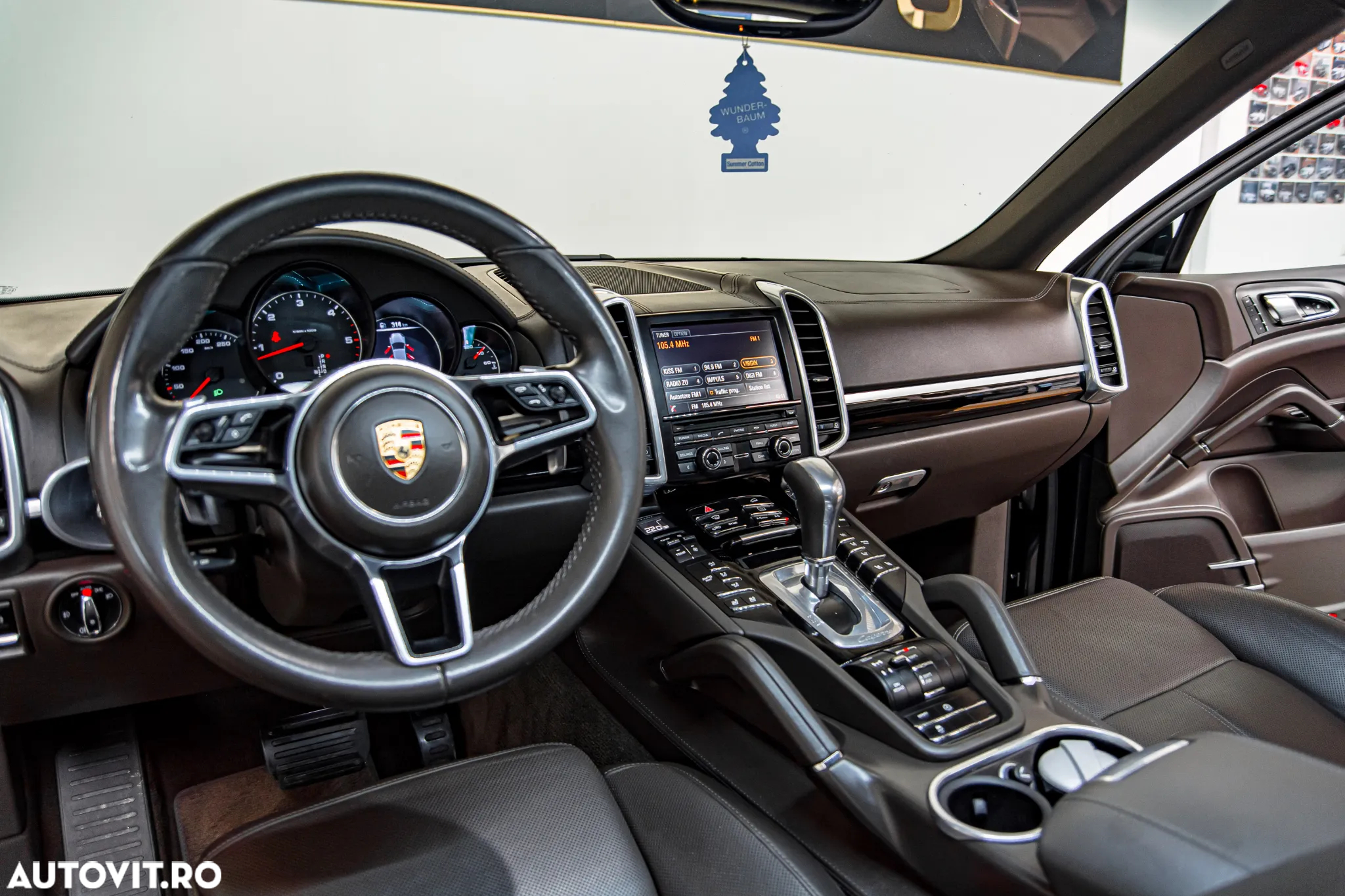 Porsche Cayenne 3.0 L - 28