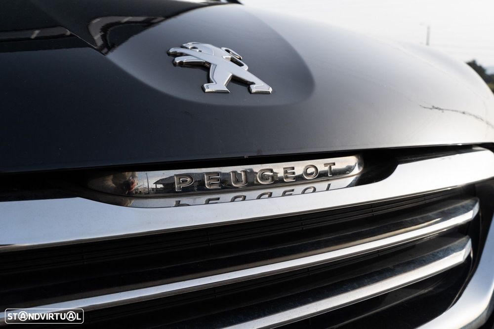 Peugeot 2008 1.2 PureTech Style - 31